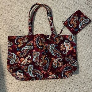 Vera Bradley grand tote in Paisley Jamboree